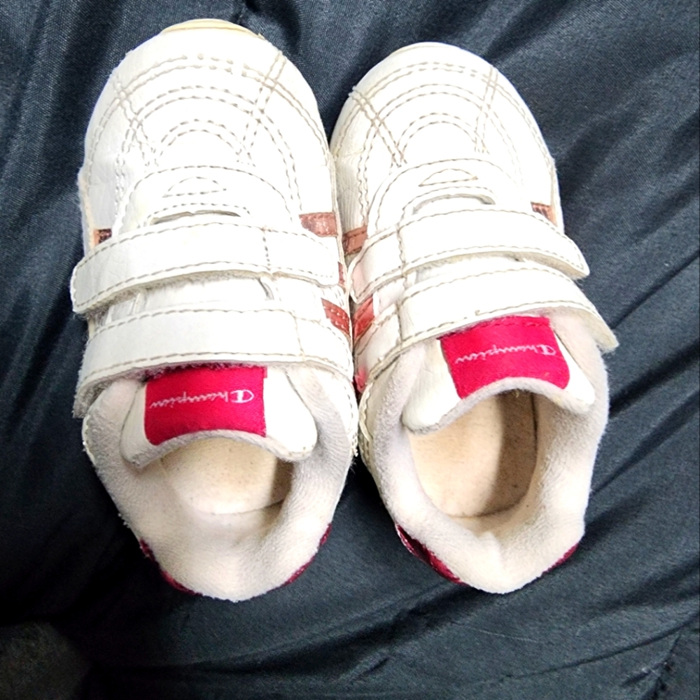 Champion baby shoes